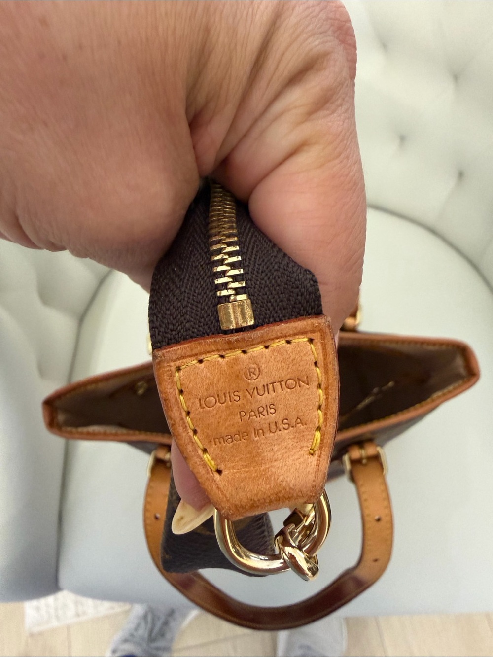 Louis Vuitton Brown Monogram Canvas Bucket Shoulder Bag with Tan Leather Trim - Picture 10 of 15